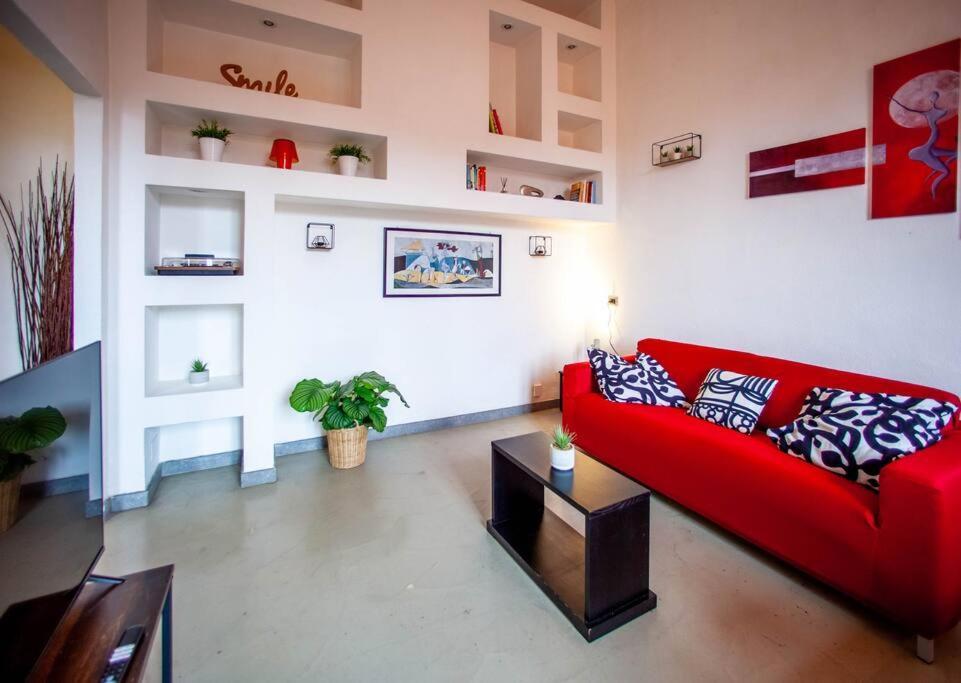 Apartamento Red House Ostiense Historic Building *